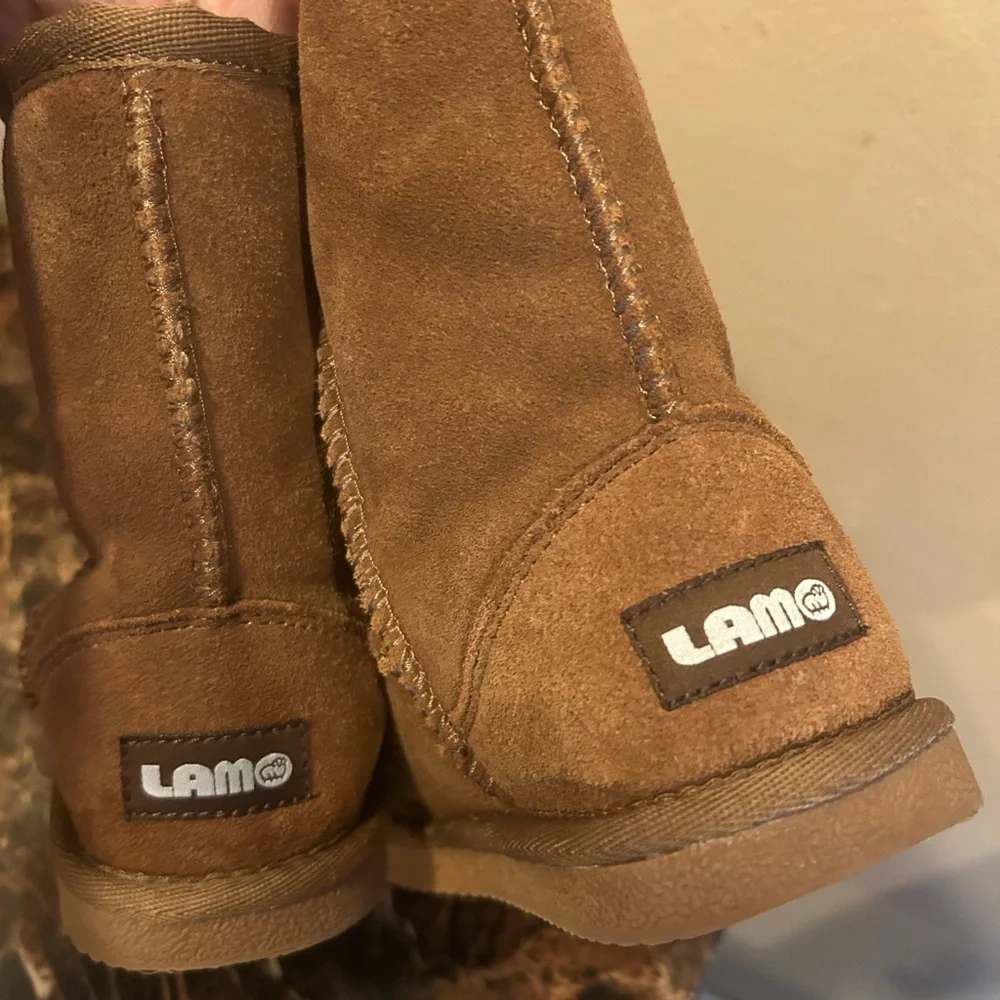 Lamo Cozy Brown faux fur Kids Boots -size 1